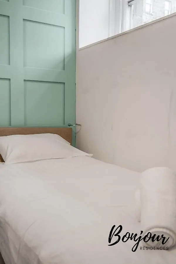 Cadet Suite - 2Br-1Ba - Newly Decorated! By Bonjour Residences Edinburgh United Kingdom
